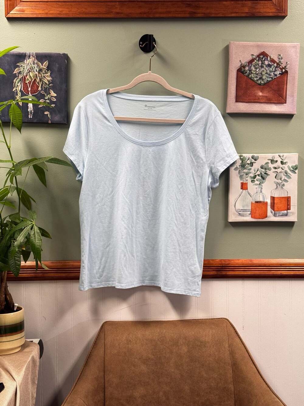 No Boundaries Light Blue Scoop Neck Short Sleeve T-Shirt